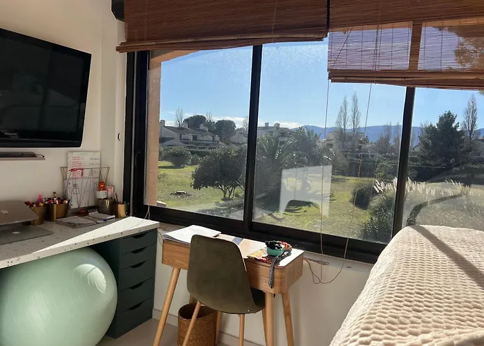 L Du Golf Apartament